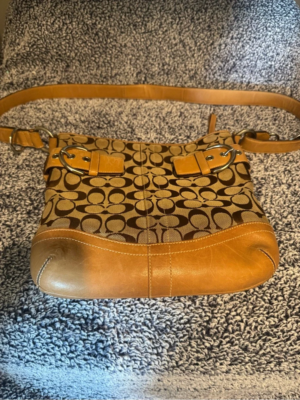 Vintage Coach Soho Buckle Signature Shoulder Bag – Y2K Classic